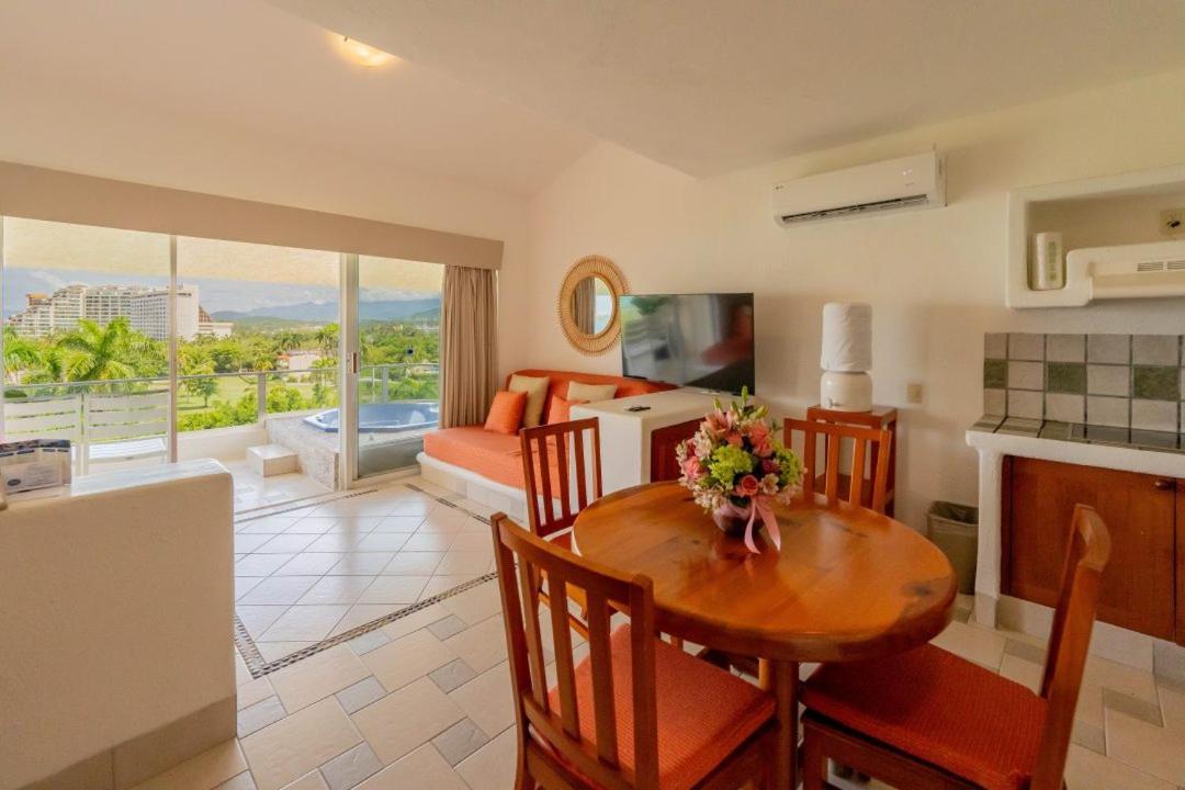 Pacifica Resort Ixtapa Ixtapa  Room photo
